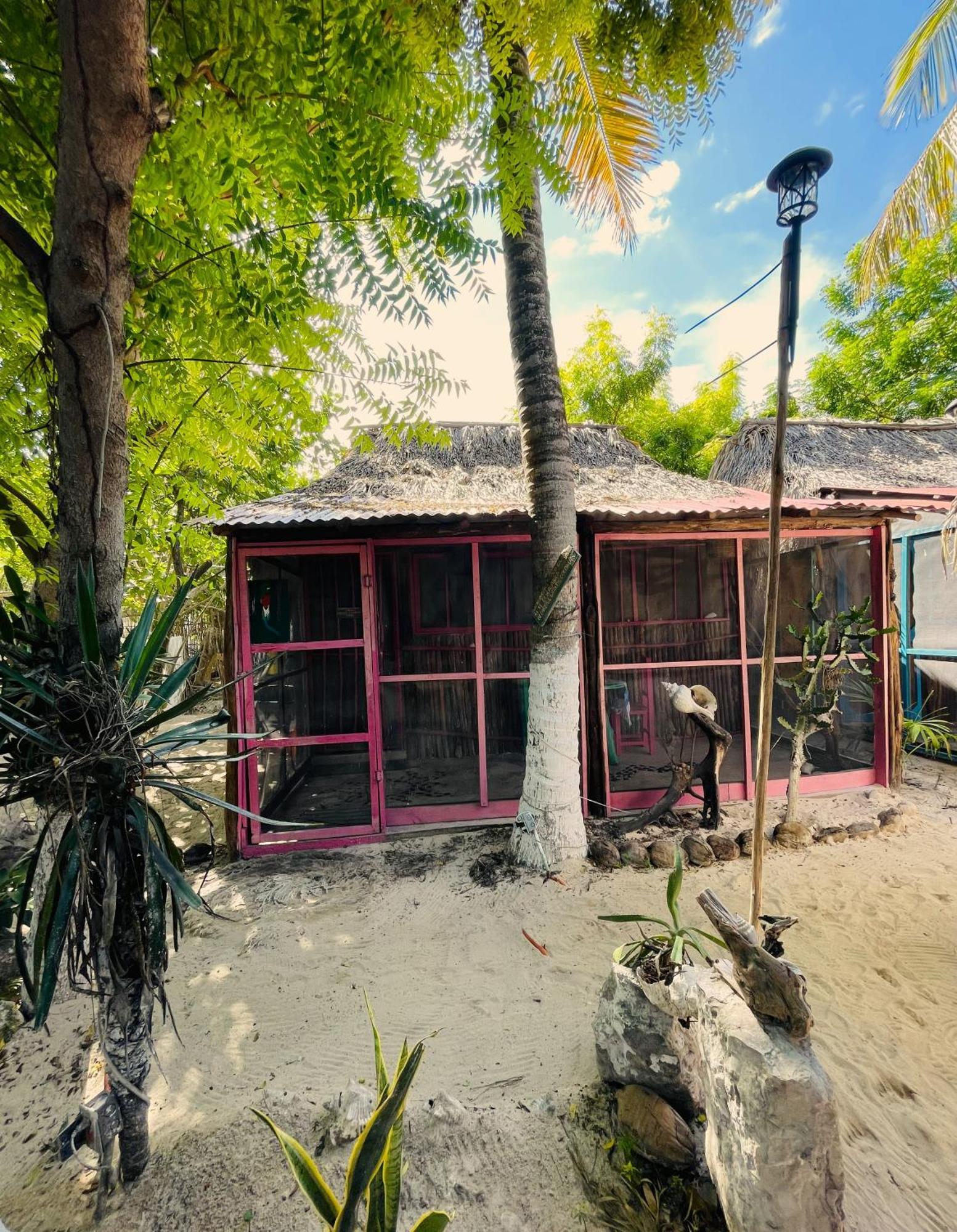 Casa Jade Ecobungalows Las Coloradas Yuluc Exteriör bild