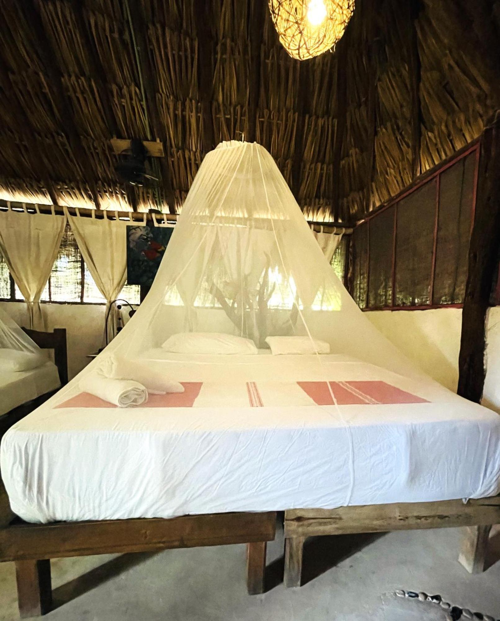 Casa Jade Ecobungalows Las Coloradas Yuluc Exteriör bild