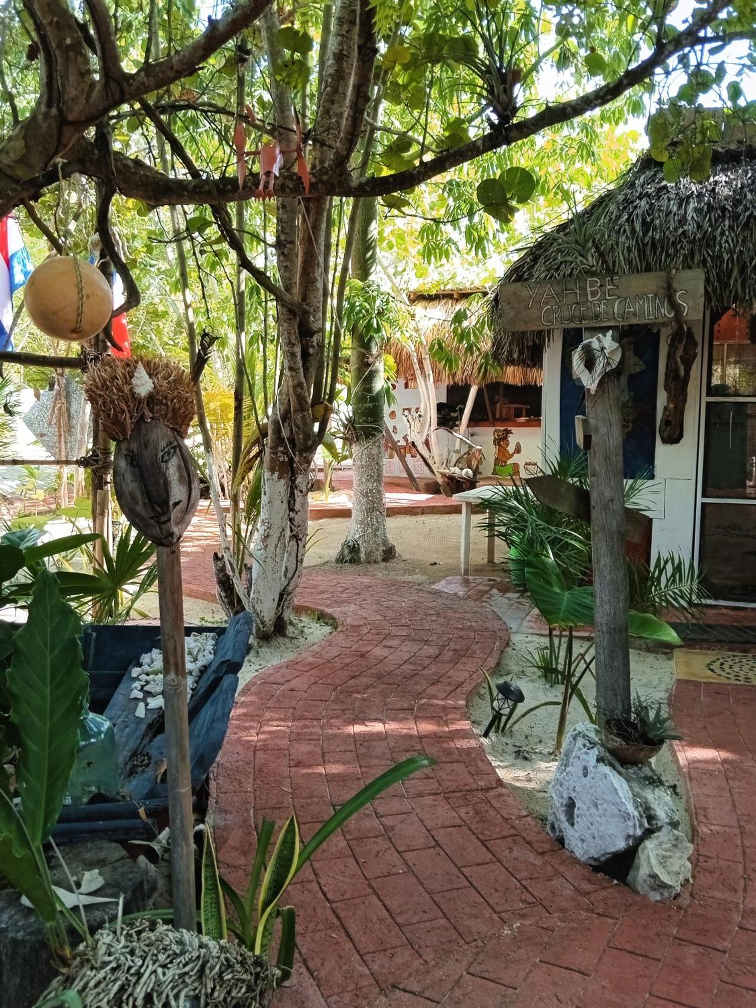 Casa Jade Ecobungalows Las Coloradas Yuluc Exteriör bild